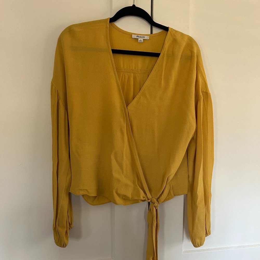 Madewell Raelynn Long Sleeve Wrap Top Large Like New in Greek Gold
